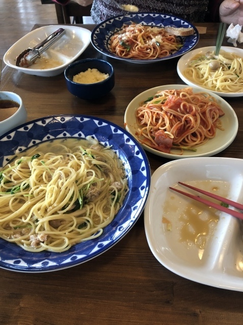 a0167341_22080240.jpeg