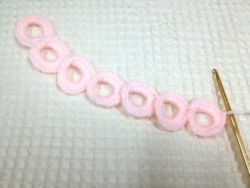 ☆まぁるく繋げ編み編み・ブレスレット☆_c0092953_06403029.jpg