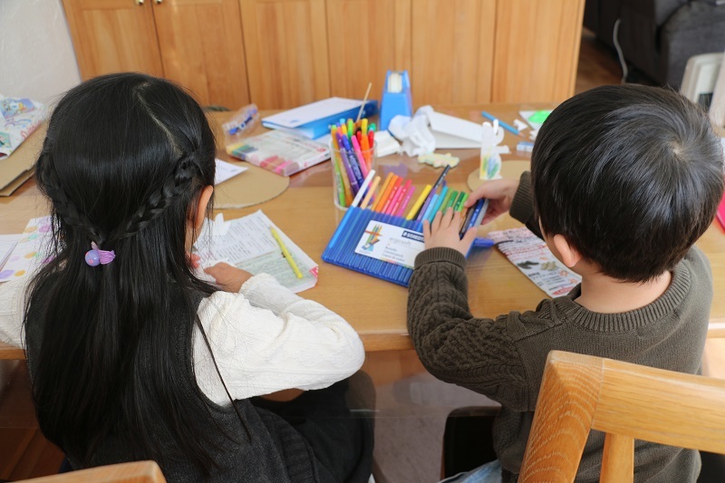 トントン相撲と福笑い 大阪府池田市 幼児造形教室 はるいろクレヨンのブログ トントン相撲と福笑い 大阪府池田市 幼児造形教室 はるいろクレヨンのブログ