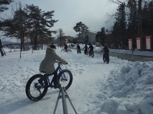 ひるぜん雪恋まつりで雪上ファットバイク体験が出来ます!_c0132901_20465490.jpg