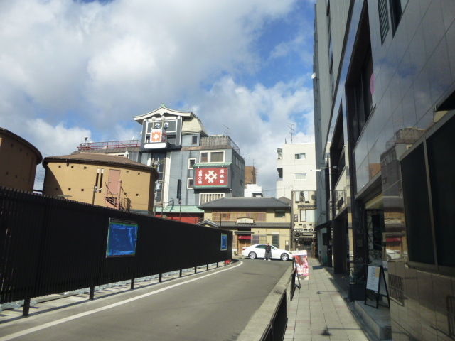 にしんそば 松葉 北店 （にしんそば　まつば） 鰊＋出汁＋蕎麦_d0106134_22311179.jpg