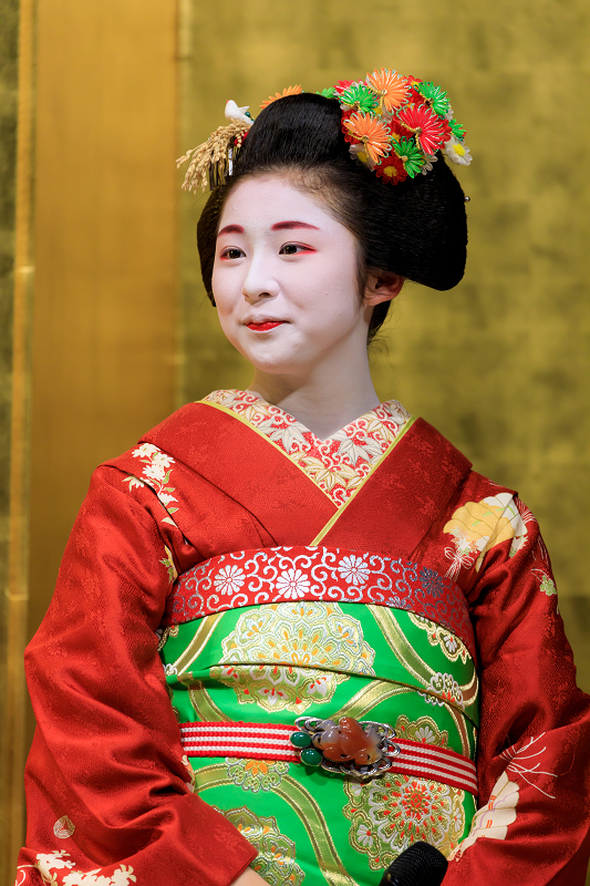 春の舞・国立博物館(祗園甲部 槇子さん、市有里さん、朋子さん、槇里子さん、美羽子さん)_f0155048_23313533.jpg