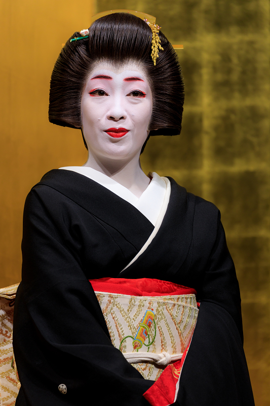 春の舞・国立博物館(祗園甲部 槇子さん、市有里さん、朋子さん、槇里子さん、美羽子さん)_f0155048_23323735.jpg