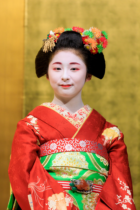 春の舞・国立博物館(祗園甲部 槇子さん、市有里さん、朋子さん、槇里子さん、美羽子さん)_f0155048_23354177.jpg
