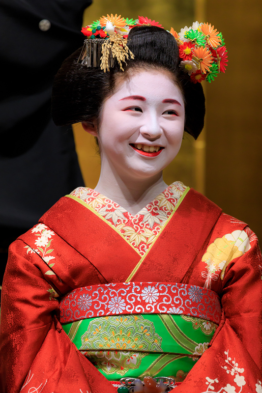 春の舞・国立博物館(祗園甲部 槇子さん、市有里さん、朋子さん、槇里子さん、美羽子さん)_f0155048_23381669.jpg