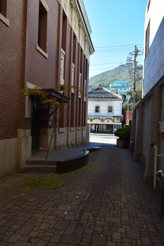 函館末広町の旧金森洋物店(函館の建築再見)_f0142606_08494777.jpg