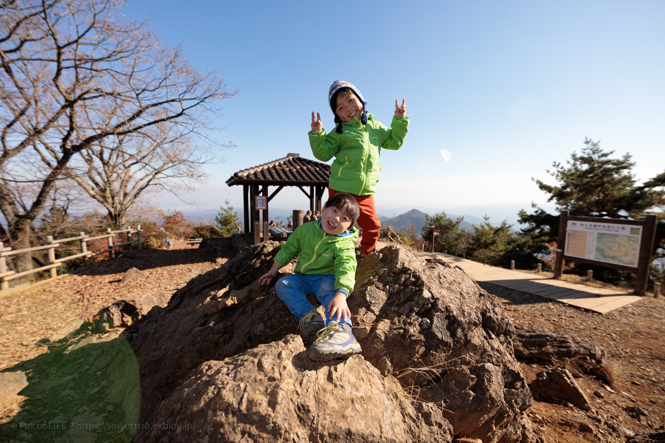 天空のもみじの山へ「御岳山～日の出山」日の出山_c0369219_12182996.jpg