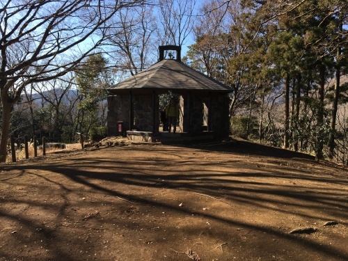 b0330040_16355526.jpeg