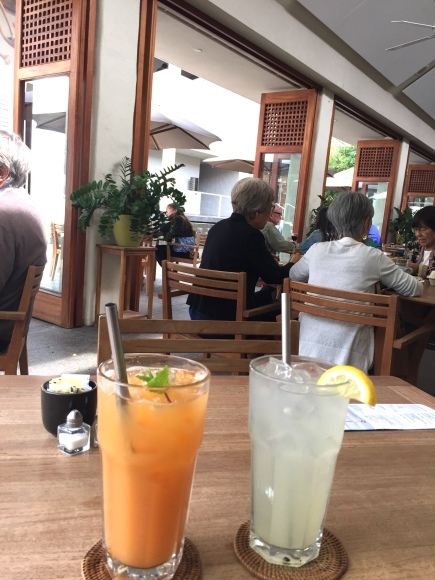 f0350468_10231778.jpeg