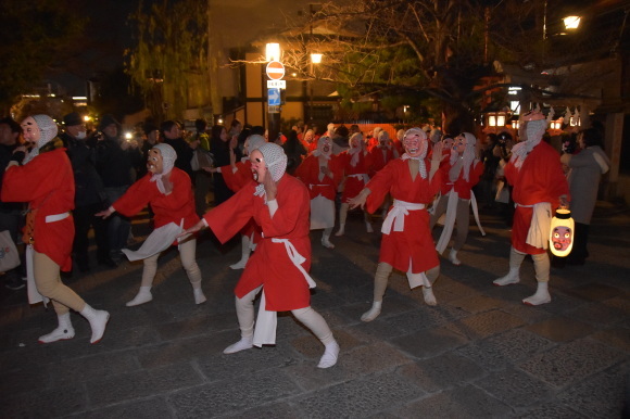祇園のお化け、ひょっとこ踊り_f0347663_12192325.jpg