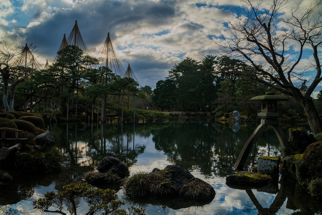 冬の兼六園_e0363038_13471855.jpg
