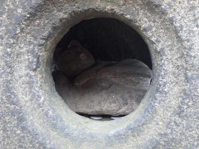 ネットを何とか面白く;歴史ネタ(三囲神社鳥居、安達ケ原黒塚、喜多院の禁忌、本所の夫婦石結論、日本堤と合力稲荷、日清戦争凱旋靖国神社仮設鳥居写真)2019/1/29-2/5twitterまとめ_b0116271_17305488.jpg