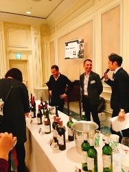 ワインの試飲会_a0059035_14205927.jpg