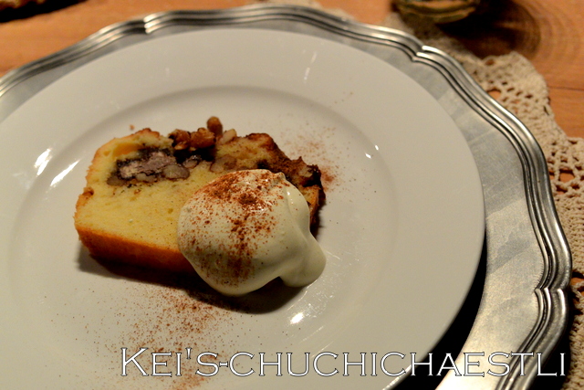 ゴマのハルヴァを入れたクルミのケーキ Kei S Chuchichaestli ゴマのハルヴァを入れたクルミのケーキ Kei S Chuchichaestli