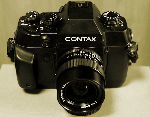 銀塩一眼レフ・クラッシックス（20）CONTAX AX : 【匠のデジタル工房