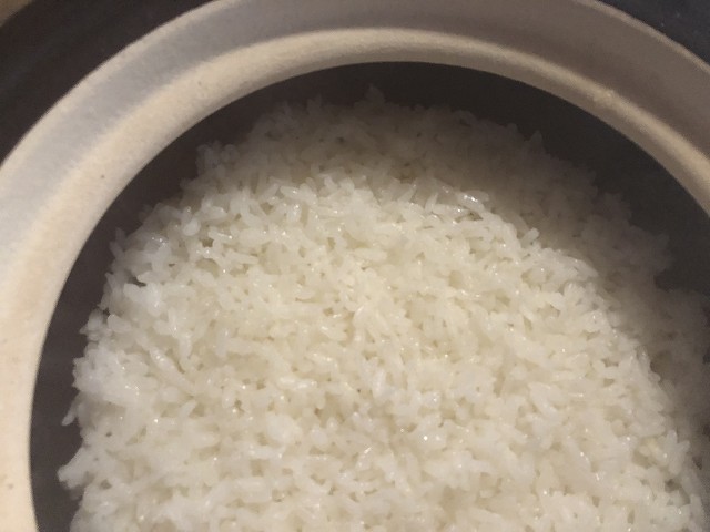 週末のお昼に、土鍋ごはん_c0124100_14102638.jpg
