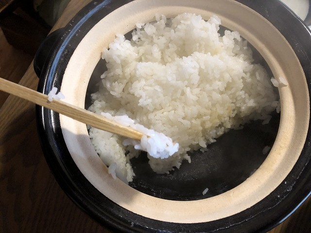 週末のお昼に、土鍋ごはん_c0124100_14102901.jpg