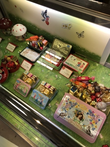 バレンタインチョコ巡り_a0157409_23531816.jpeg