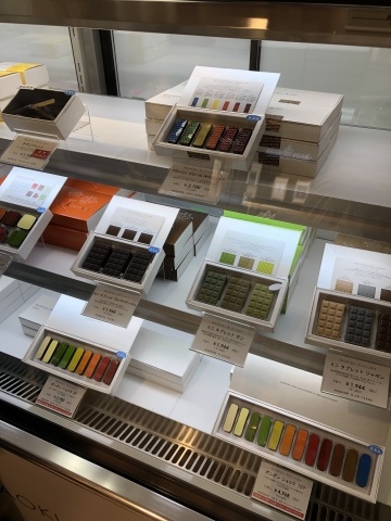 バレンタインチョコ巡り_a0157409_23553369.jpeg