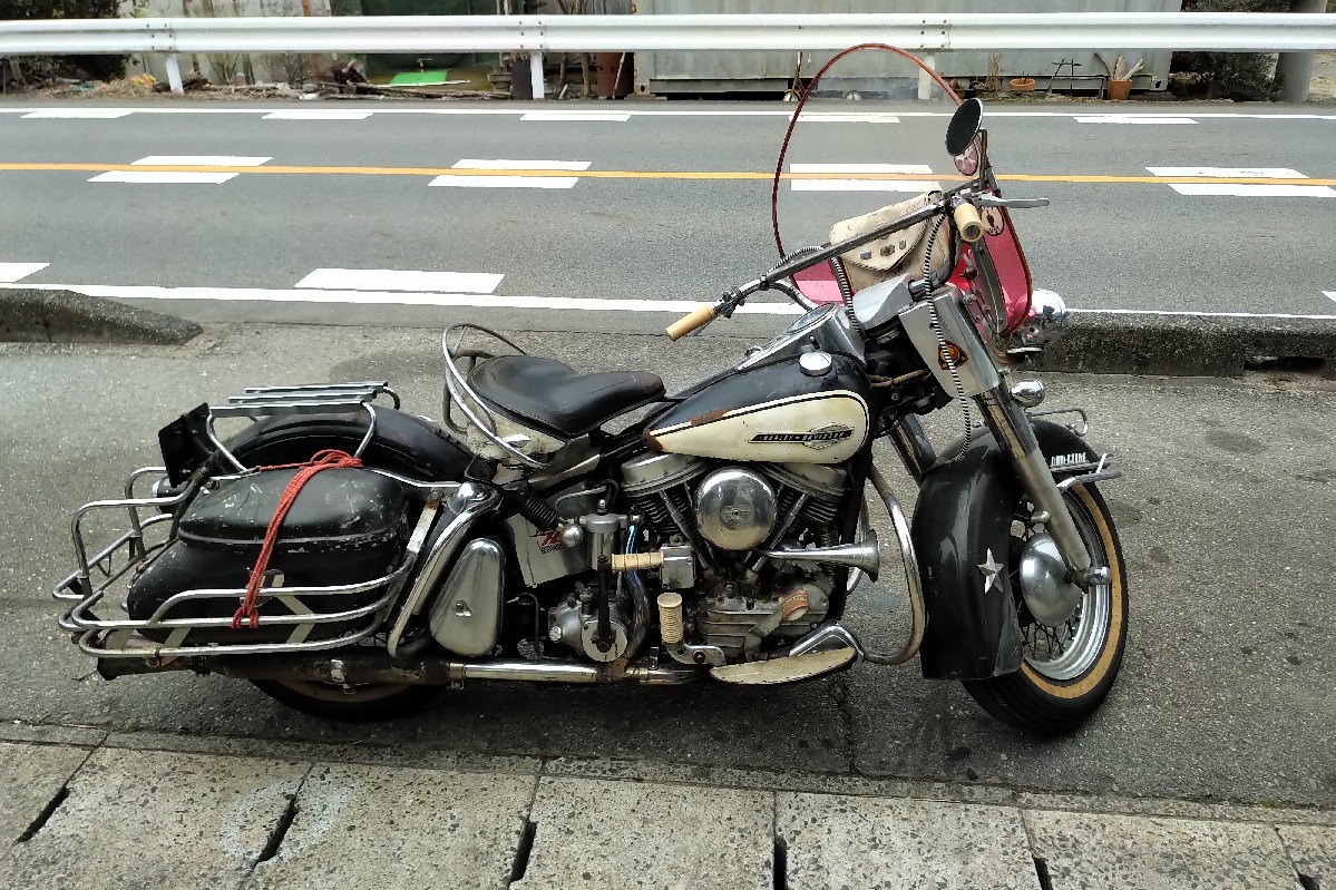 1964 FL 本日納車寒い中..._a0159215_23222681.jpg