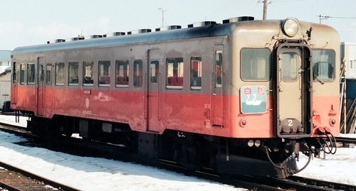 津軽鉄道　キハ2400形(自社発注車)_e0030537_17540732.jpg