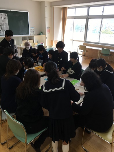 第一小学校５年団「菓子木型発表会」_c0227958_07504347.jpg