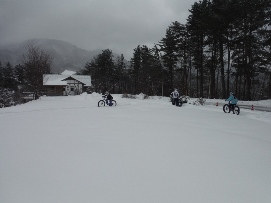 ファットバイク体験会（残雪で遊ぼう！）２日目_c0132901_18422877.jpg