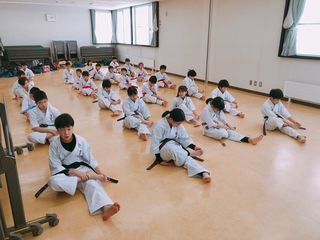 日曜空手　新琴似・新川教室　屯田教室　新しい仲間！_c0118332_14225439.jpg