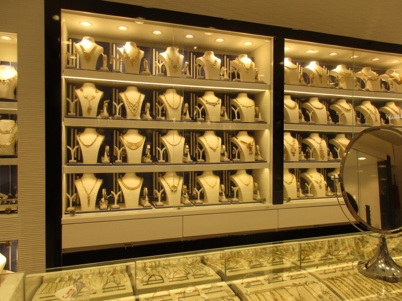 ドバイ 金を買うならコールドダイアモンドパーク Krasivoe Derevo Muscovia Part 3 ドバイ 金を買うならコールドダイアモンドパーク Krasivoe Derevo Muscovia Part 3