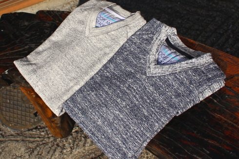 春の新作ライトパイルVネックTシャツ♪_d0108933_13551754.jpg