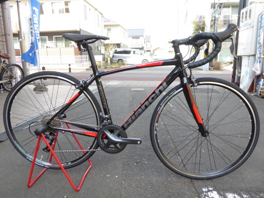 ビアンキ ロードバイク入荷致しました!_e0140354_12330395.jpg