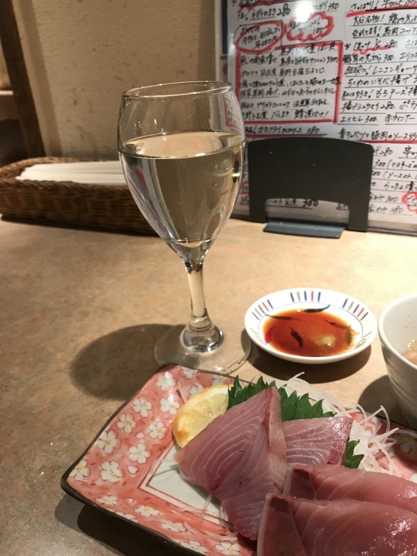 久しぶりの昼飲み_e0108791_18232659.jpeg