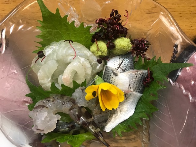 寿司とワインとほにゃららら。_a0050302_23184961.jpg