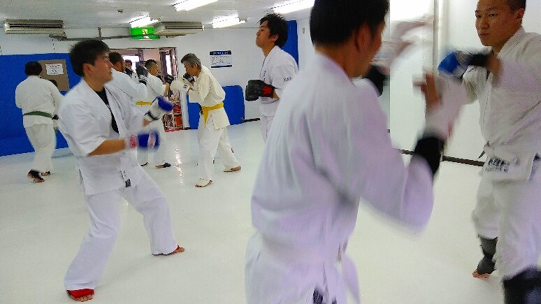 d0084118_00474280.jpg