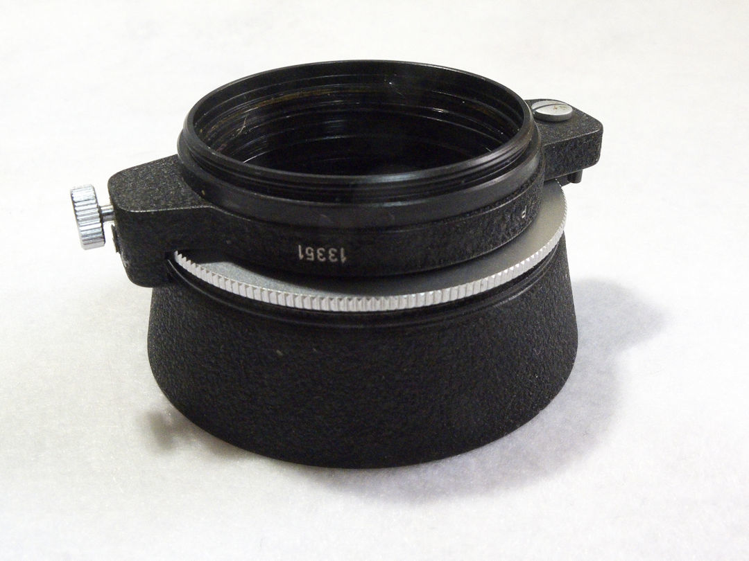 Elmar 65mm F3.5に13351の偏光フィルター付きメタルフードを付け Elmar 65mm F3.5に13351の偏光フィルター付きメタルフードを付け