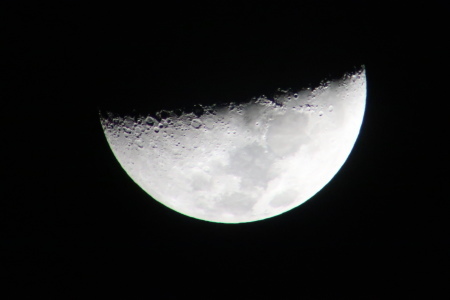 天体望遠鏡で月を見る楽しさ_e0120896_07391483.jpg