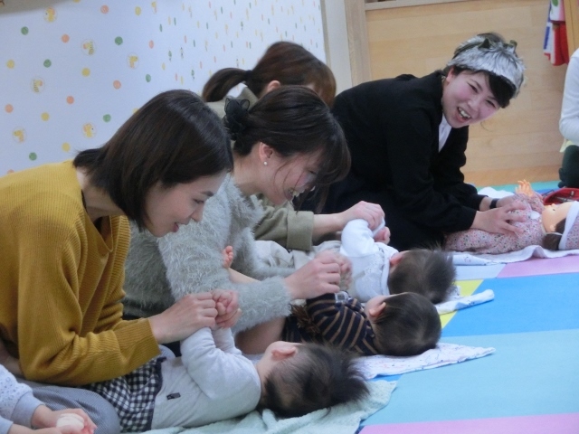 2019.02.14 ベビータッチケア_f0142009_14512492.jpg
