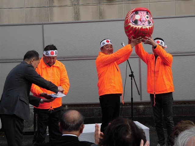私が議員になろうと思ったきっかけの一人 鈴木すみよし県議の後援会事務所開き_f0141310_07434215.jpg