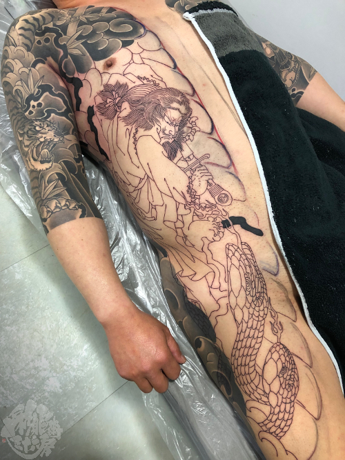 胸割り 須佐之男の八岐大蛇退治 彩躯術三十六房 Chamber36tattoostudio