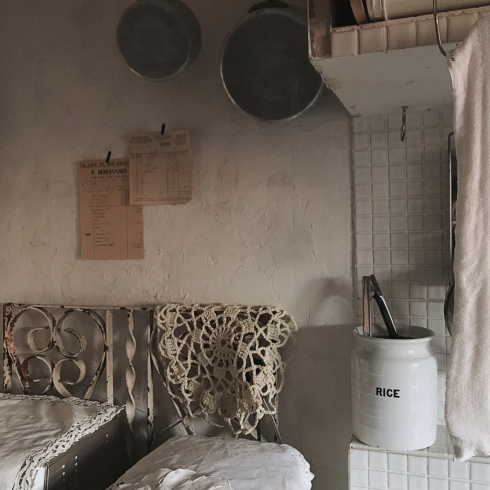 タイル壁をパテで埋める Voyage