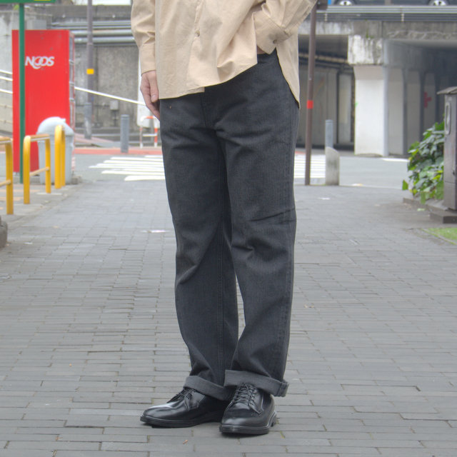 新作のAURALEE入荷!_d0158579_16003076.jpg
