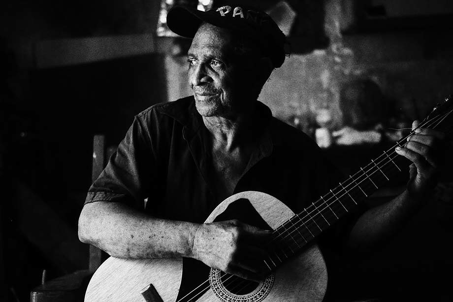 中藤毅彦氏 展覧会「STREET RAMBLER-HAVANA」_b0187229_10301449.jpg