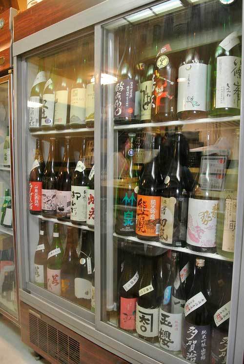 東京グルメ 四谷三丁目 あの伝説の日本酒専門店がコンセプトを一新してオープン Animism Bar 鎮守の森 Takezo 純米狂 山梨酒場と日本酒の酔ゐどれ日記