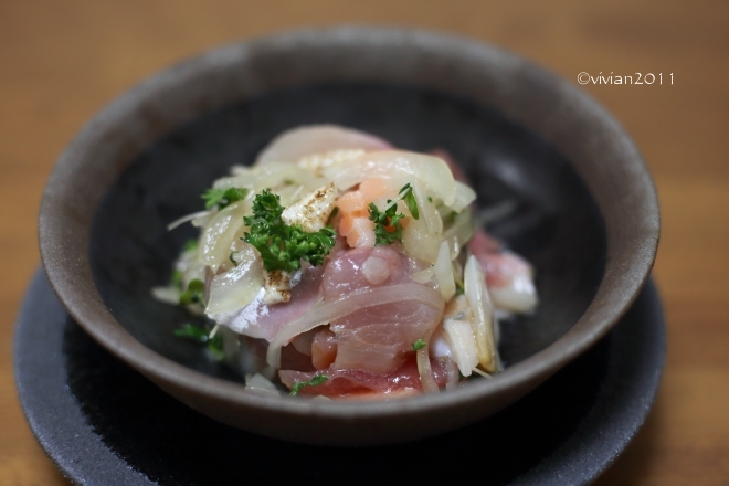 お刺身サラダ　～Uchi-Aji Kitchen タナカ*タカコさんのレシピ～_e0227942_23014099.jpg