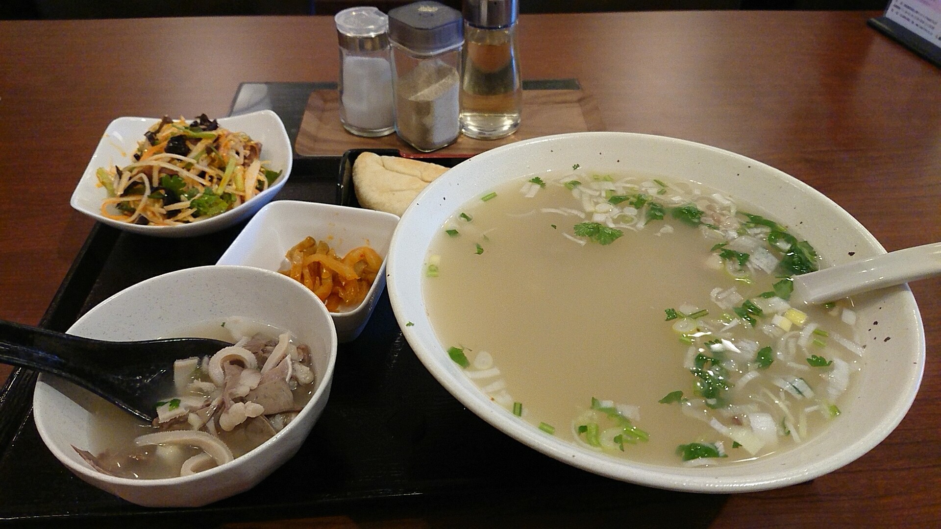 a0098948_08371677.jpg