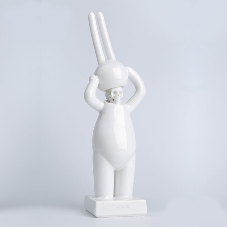 mr clement porcelain sculpture \"inner beauty\"_e0118156_18024949.jpg