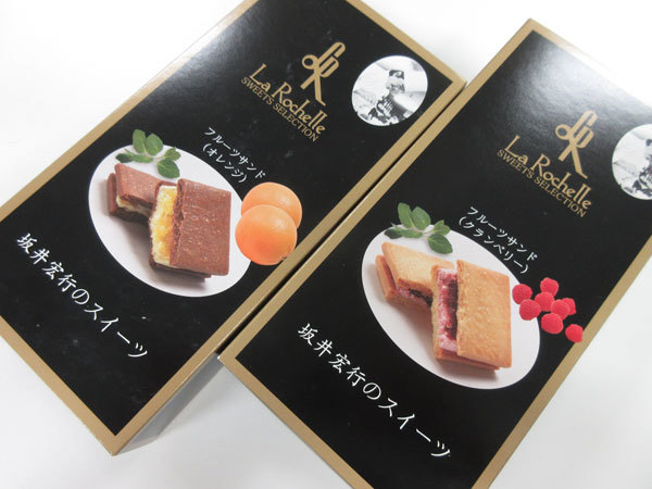 坂井宏行のスイーツ フルーツサンド_c0152767_22064429.jpg