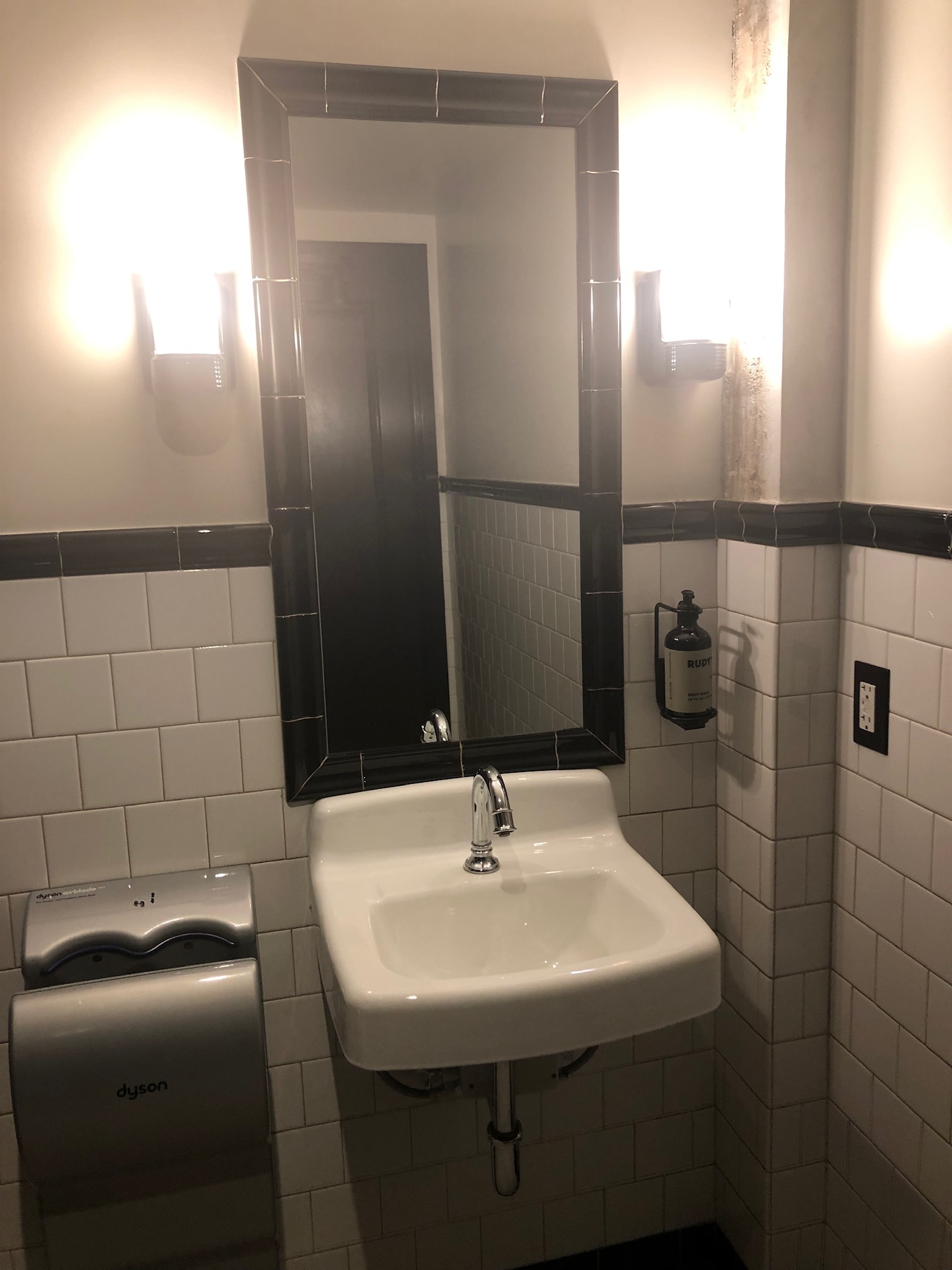 c0181769_23492077.jpeg