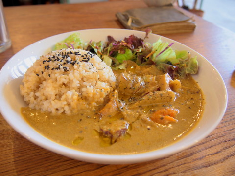 薬膳根菜カレー：mobile（鶴田町）_b0147224_16272512.jpg