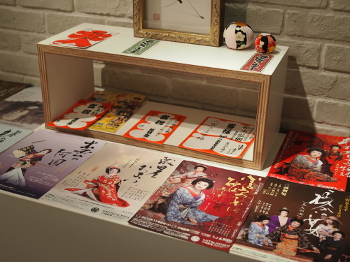 女優・二宮さよ子 書展がスタート致しました!_e0195325_18265669.jpg